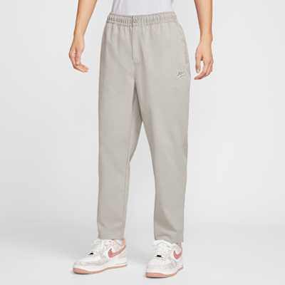 Nike Club Men's Woven Tapered Pants. Nike JP